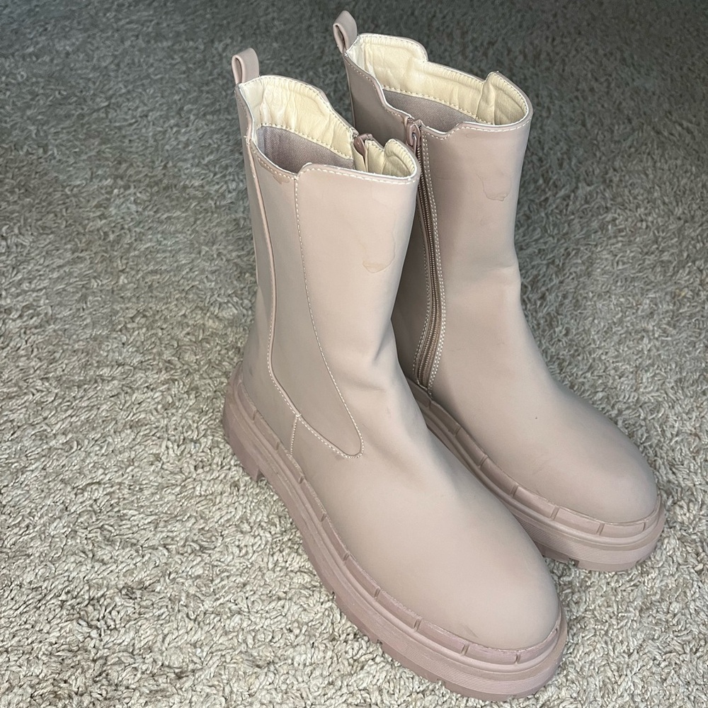 Faux Leather Chunky Chelsea Boots Size 10 - Picture 5 of 12